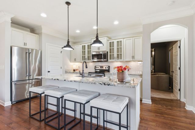 20 Nokes Dr, Hendersonville, TN 37075