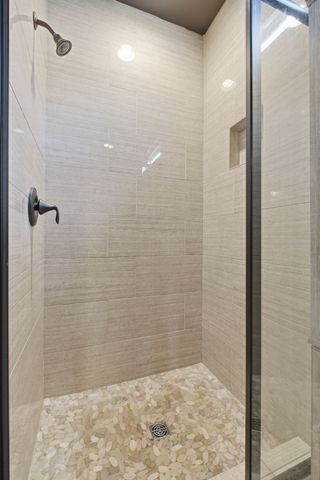 20 Nokes Dr, Hendersonville, TN 37075