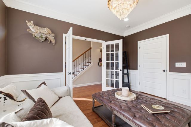 20 Nokes Dr, Hendersonville, TN 37075