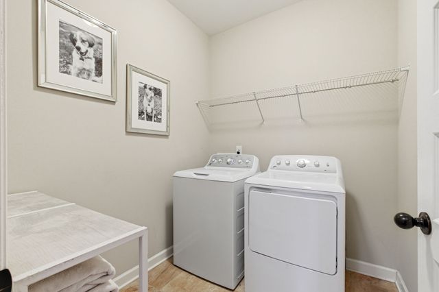 20 Nokes Dr, Hendersonville, TN 37075