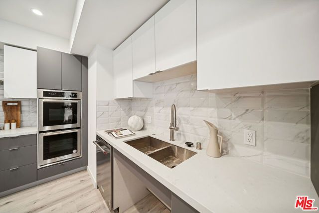 1051 S Corning Street 204, Los Angeles, CA 90035