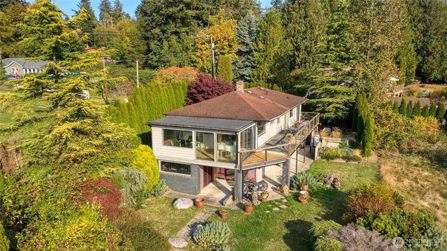 2045 APA Road, Point Roberts, WA 98281