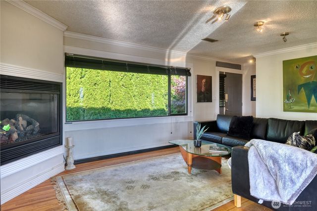 2045 APA Road, Point Roberts, WA 98281