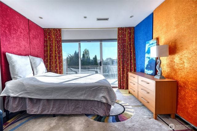 2045 APA Road, Point Roberts, WA 98281