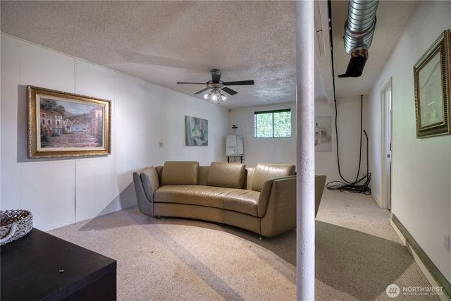 2045 APA Road, Point Roberts, WA 98281