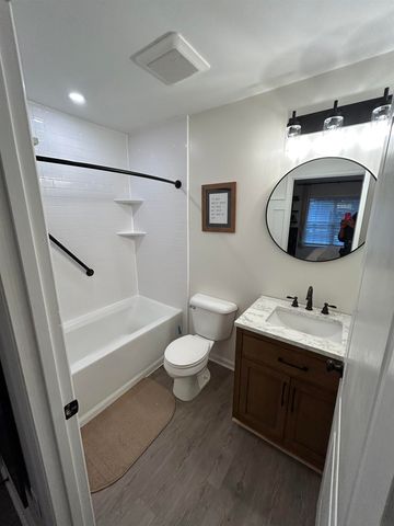 2843 SunValley Court, Tallahassee, FL 32302