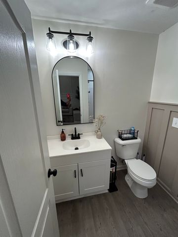 2843 SunValley Court, Tallahassee, FL 32302