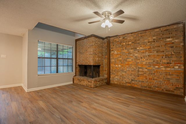 2005 Town Court, Garland, TX 75041