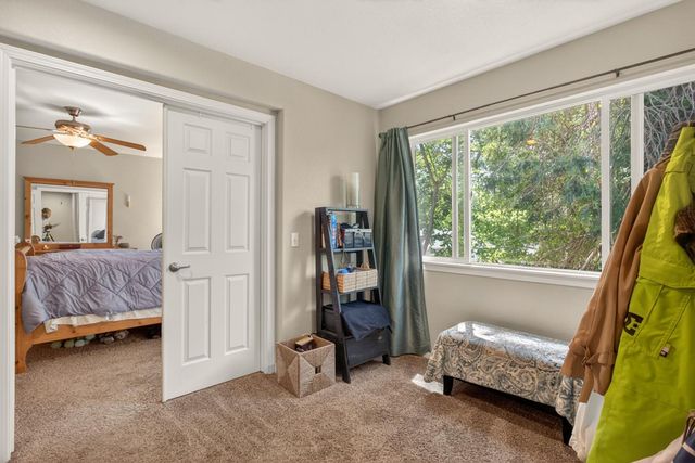6332 Horseshoe Bar Rd, Loomis, CA 95650