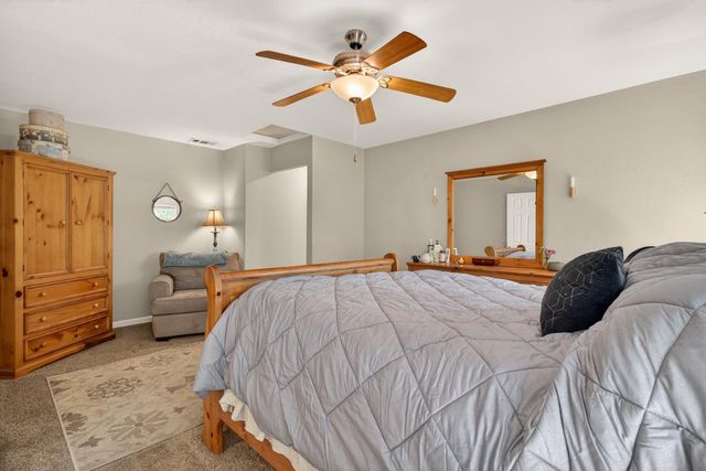 6332 Horseshoe Bar Rd, Loomis, CA 95650