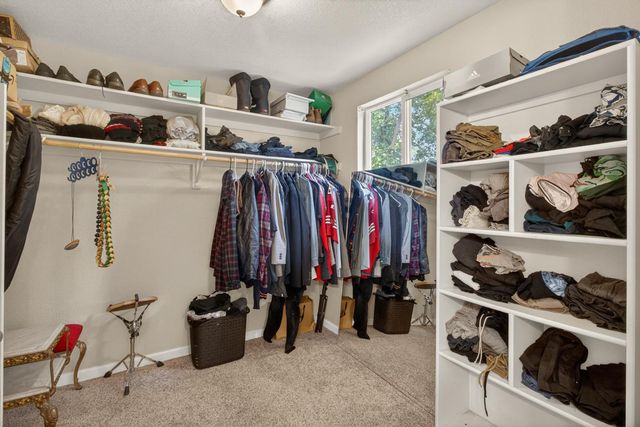 6332 Horseshoe Bar Rd, Loomis, CA 95650