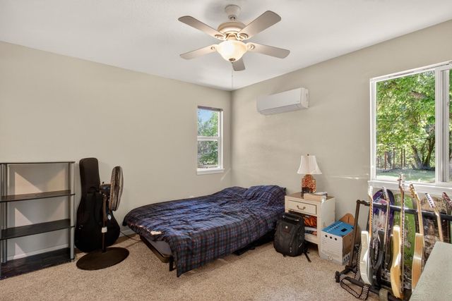 6332 Horseshoe Bar Rd, Loomis, CA 95650