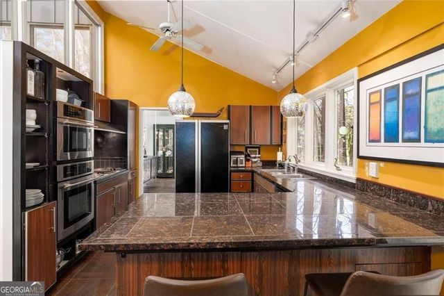 4917 Mountclaire Road, Smoke Rise, GA 30087