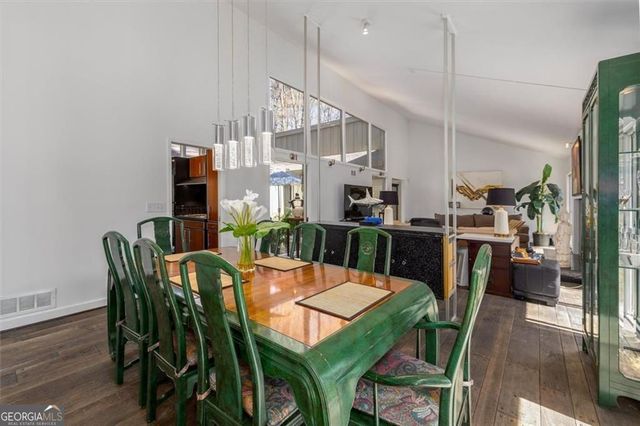 4917 Mountclaire Road, Smoke Rise, GA 30087