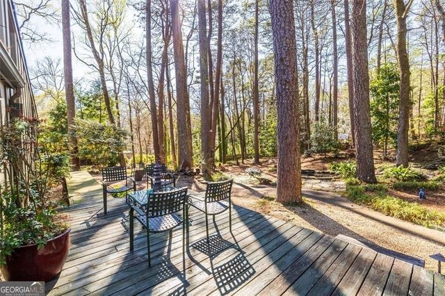 4917 Mountclaire Road, Smoke Rise, GA 30087