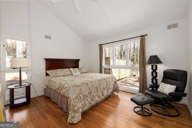 4917 Mountclaire Road, Smoke Rise, GA 30087