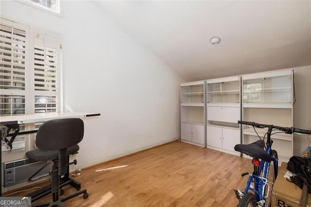 4917 Mountclaire Road, Smoke Rise, GA 30087