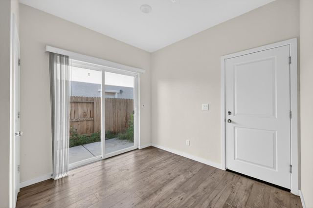 3073 Pruett Dr, Roseville, CA 95747
