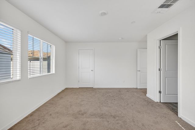 3073 Pruett Dr, Roseville, CA 95747