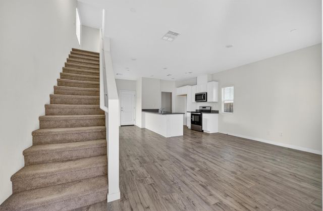 3073 Pruett Dr, Roseville, CA 95747