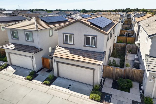 3073 Pruett Dr, Roseville, CA 95747