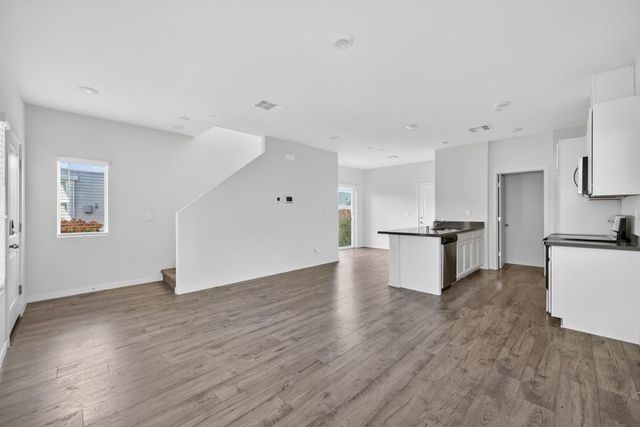 3073 Pruett Dr, Roseville, CA 95747