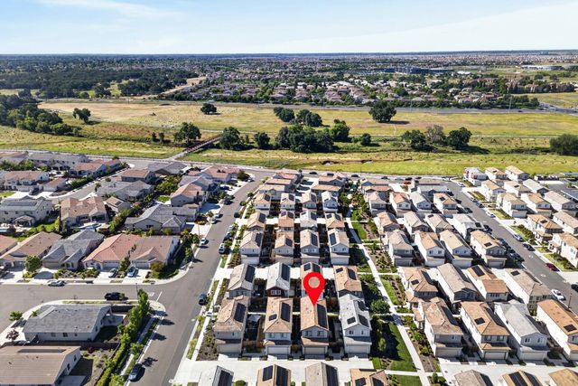 3073 Pruett Dr, Roseville, CA 95747