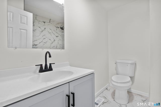 168 Derby Avenue, Derby, CT 06418