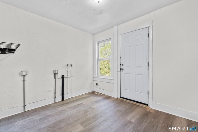 168 Derby Avenue, Derby, CT 06418