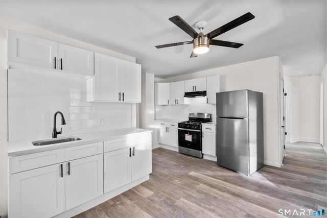 168 Derby Avenue, Derby, CT 06418
