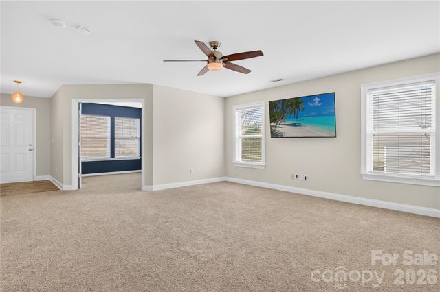 1420 Commonwealth Avenue, Statesville, NC 28677