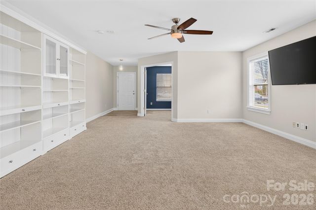 1420 Commonwealth Avenue, Statesville, NC 28677