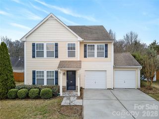 1420 Commonwealth Avenue, Statesville, NC 28677