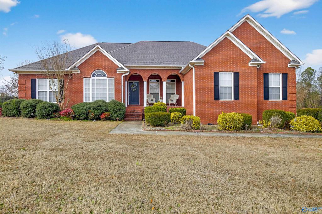 2794 Veranda Trace, Gadsden, AL 35903