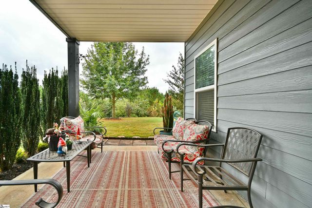 311 Linsdtrom Court, Simpsonville, SC 29680
