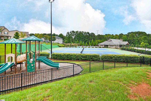 311 Linsdtrom Court, Simpsonville, SC 29680