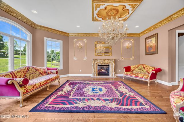15 Embry Farm Road, Marlboro, NJ 07746