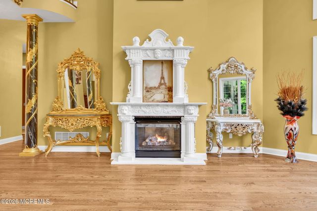 15 Embry Farm Road, Marlboro, NJ 07746
