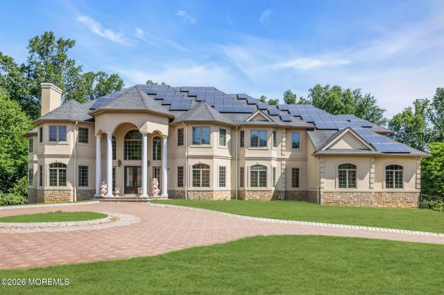 15 Embry Farm Road, Marlboro, NJ 07746