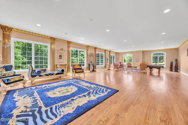 15 Embry Farm Road, Marlboro, NJ 07746
