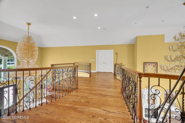 15 Embry Farm Road, Marlboro, NJ 07746