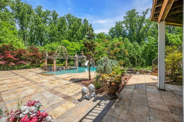 15 Embry Farm Road, Marlboro, NJ 07746