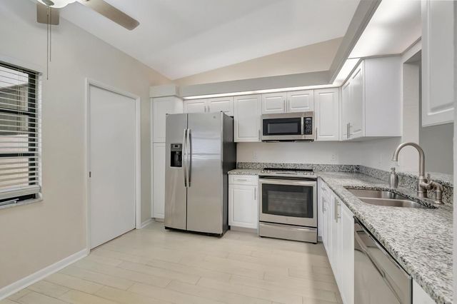 18559 Breezy Palm Way, Boca Raton, FL 33496