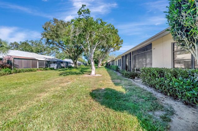 18559 Breezy Palm Way, Boca Raton, FL 33496