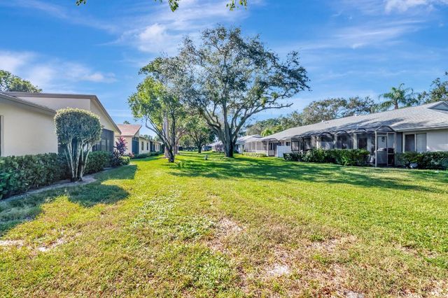 18559 Breezy Palm Way, Boca Raton, FL 33496