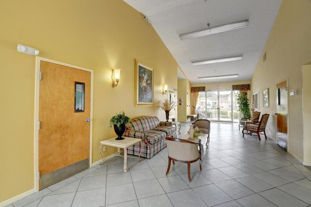 18559 Breezy Palm Way, Boca Raton, FL 33496