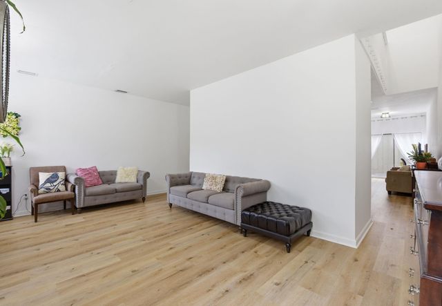 12625 Memorial Drive 51, Houston, TX 77024