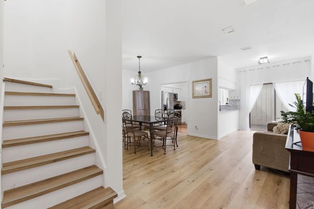 12625 Memorial Drive 51, Houston, TX 77024