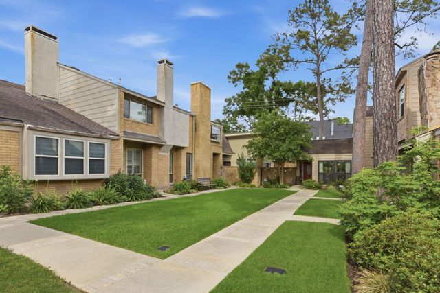 12625 Memorial Drive 51, Houston, TX 77024