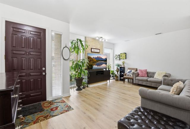 12625 Memorial Drive 51, Houston, TX 77024